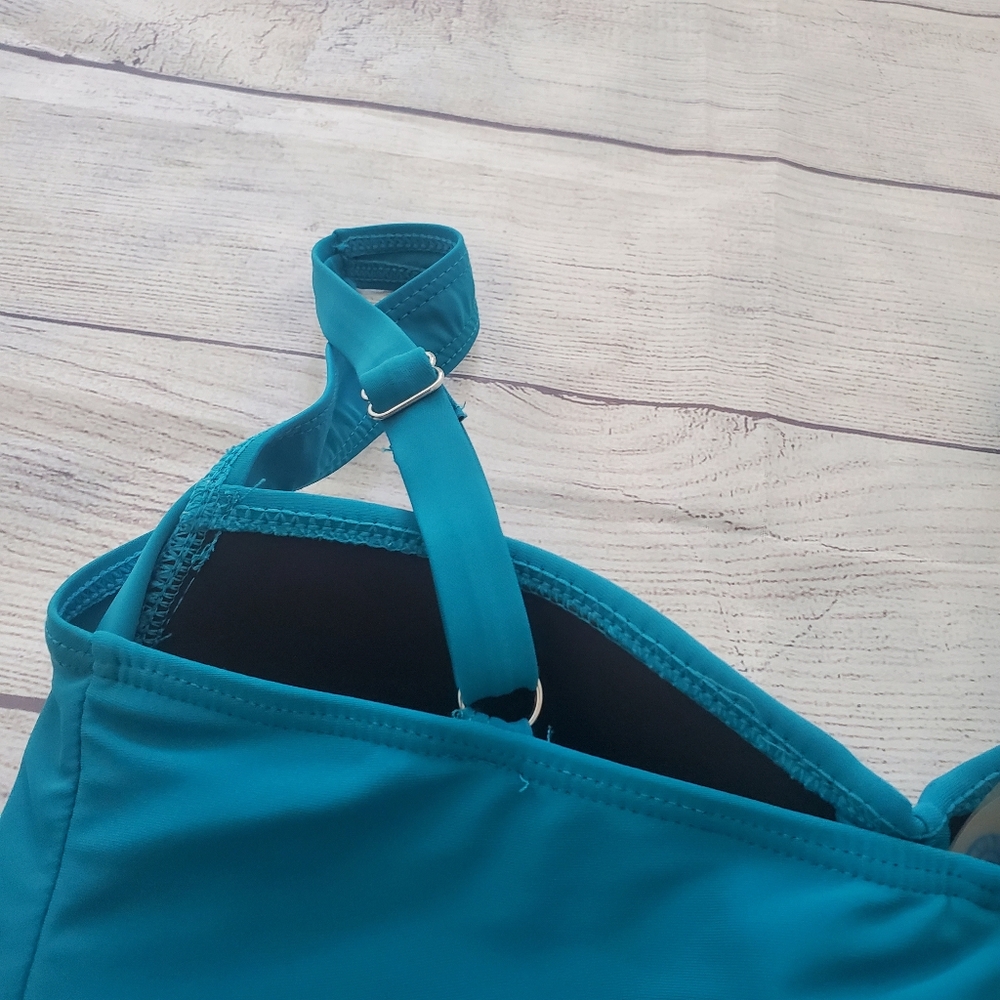 H2OH Women's one piece swimsuit. Size medium. Teal. - Picture 7 of 7